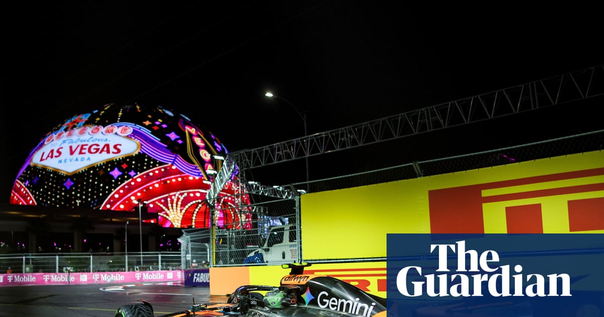 Lando Norris grabs F1 Las Vegas GP pole in wet as Oscar Piastri slips to fifth
