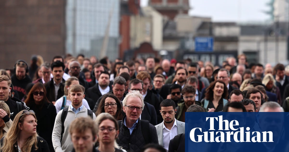 ओईसीडी का कहना है कि अमीर दुनिया में ब्रिटेन के श्रमिकों पर कर सबसे तेज़ दर से बढ़ा है