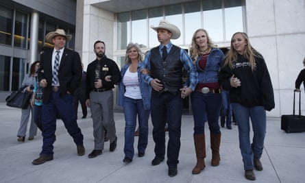 From left to right outside the courthouse: Ammon Bundy, Ryan Payne, Jeanette Finicum, widow of Robert ‘LaVoy’ Finicum, Ryan Bundy, Angela Bundy (wife of Ryan Bundy) and Jamie Bundy (daughter of Ryan Bundy).
