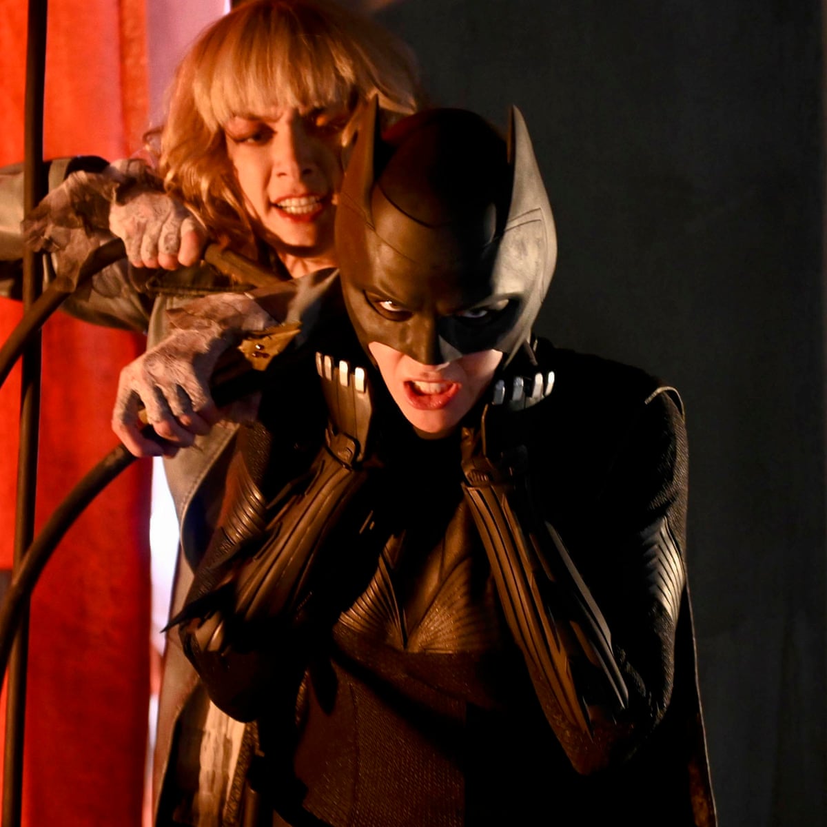 Batwoman Review Holy Cow Bat Fans This Is Heroically Bad Television Radio The Guardian