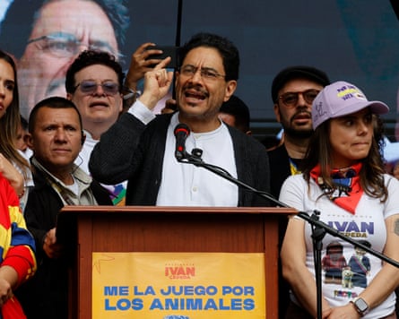 Iván Cepeda speaking at a campaign rally