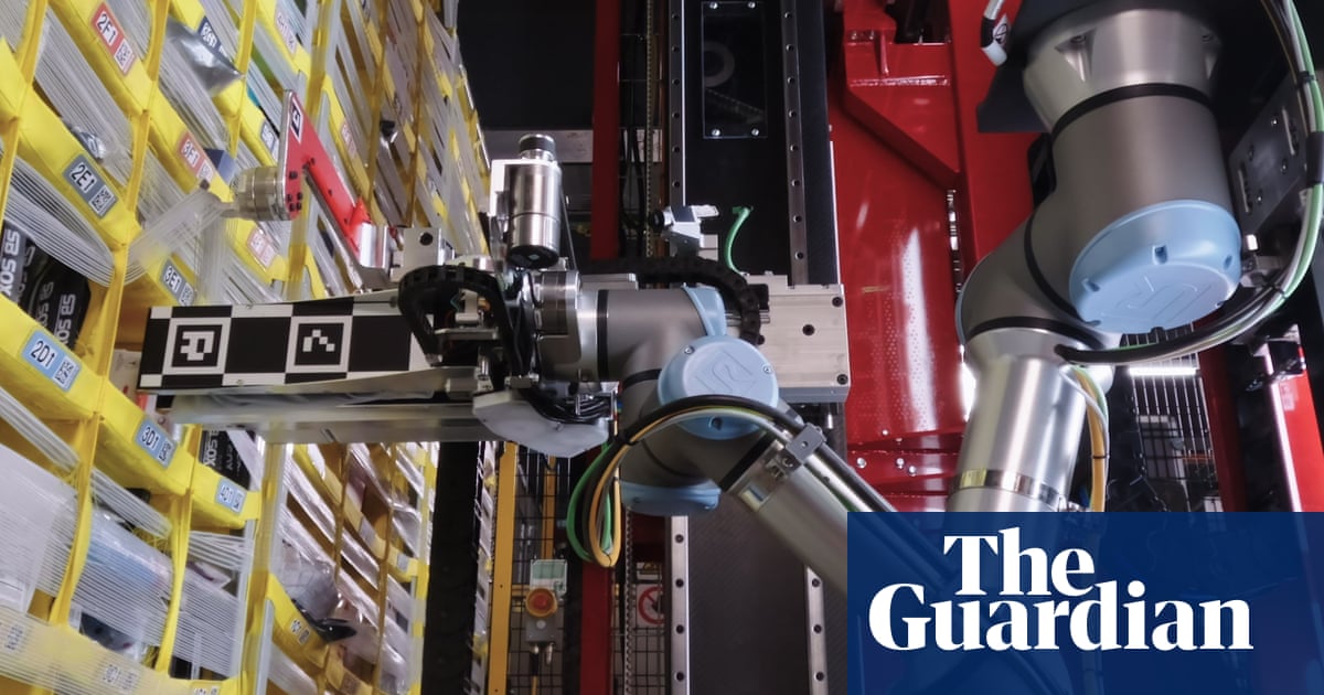 Amazon makes ‘fundamental leap forward in robotics’ with device having sense of touch | Robots Amazon makes ‘fundamental leap forward in robotics’ with device having sense of touch | Robots