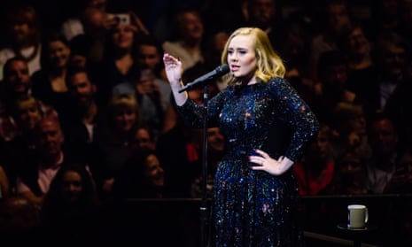 Adele on stage in Berlin 2016