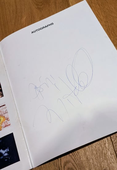 Joni Mitchell's autograph by Iain Forsyth.