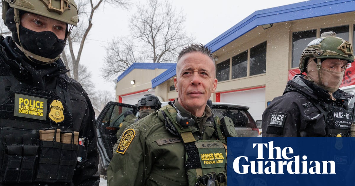 Border Patrol commander to leave Minneapolis after shooting of Alex Pretti