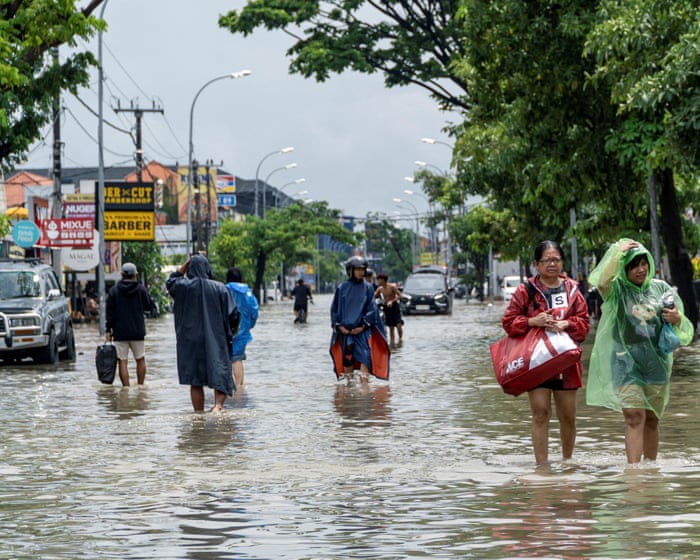 Bali battles worst floods in more than a decade