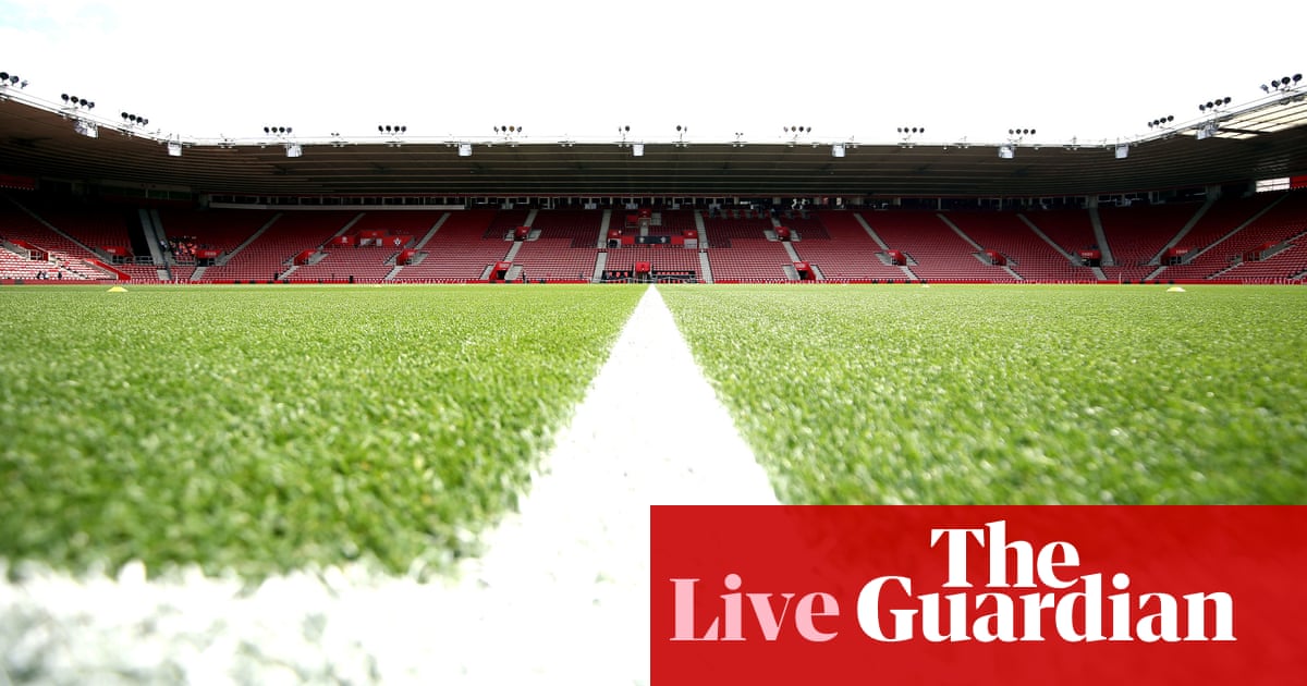 Southampton v Liverpool, Everton v Watford and more – live clockwatch!