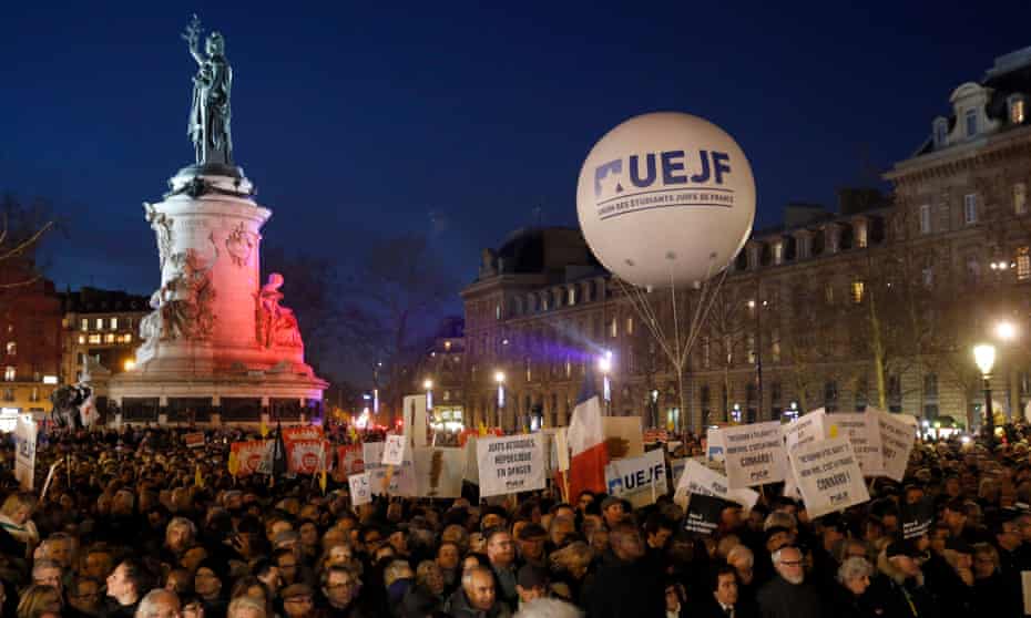 Una protesta a Parigi contro l'antisemitismo nel febbraio 2019.