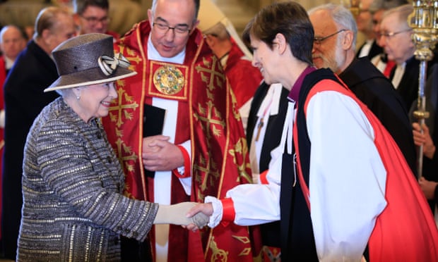 Queen Elizabeth II meets the Bishop of Stockport, the Right Reverend Libby Lane and the Dean of Westminster, Reverend John Hall