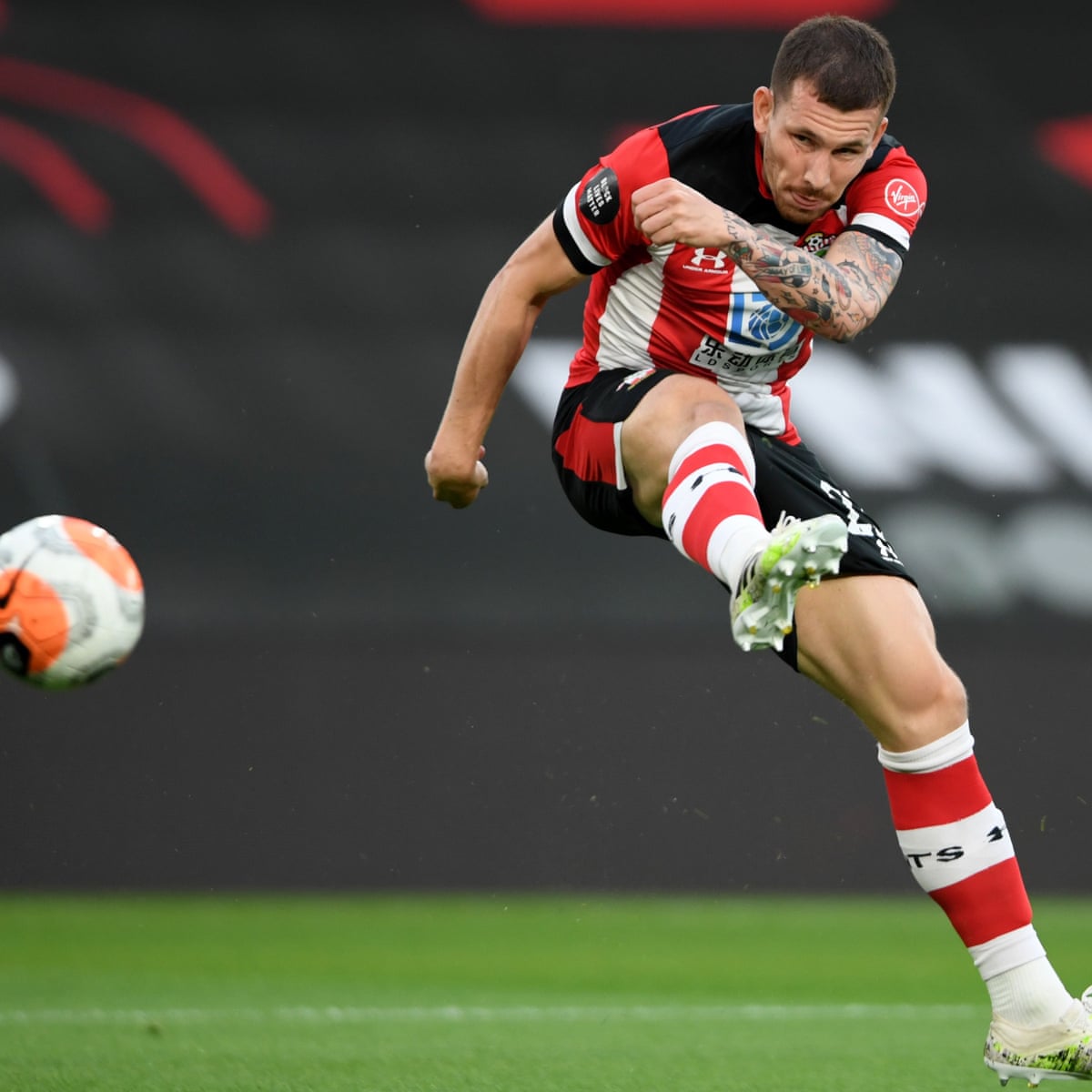 Everton Battle With Tottenham Over Southampton Midfielder Hojbjerg Football The Guardian