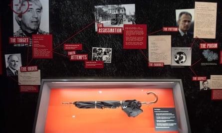 An umbrella similar to the one used to kill dissident Georgi Markov is seen in an exhibit at the new International Spy Museum in Washington.