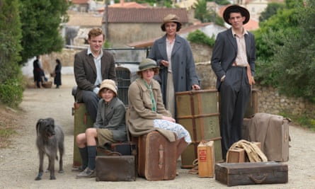 Josh O’Connor with Callum Woodhouse, Milo Parker, Daisy Waterstone and Keeley Hawes in ITV’s The Durrells.