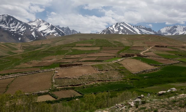 At 3,000 metres, farmers in Shah Foladi can grow wheat and potatoes. Above that altitude, the terrain becomes uninhabitable.