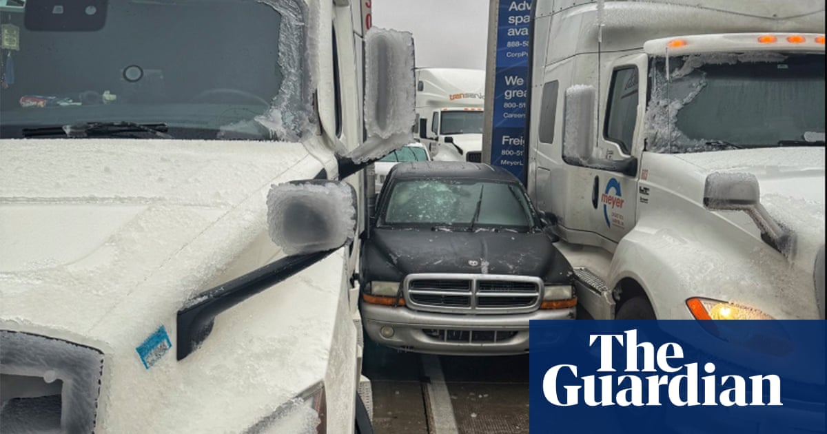 Chiefs Land in Denver After Ice Delay