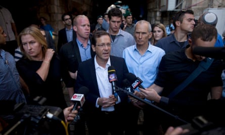Isaac Herzog (centre) has criticised Netanyahu for his comments.