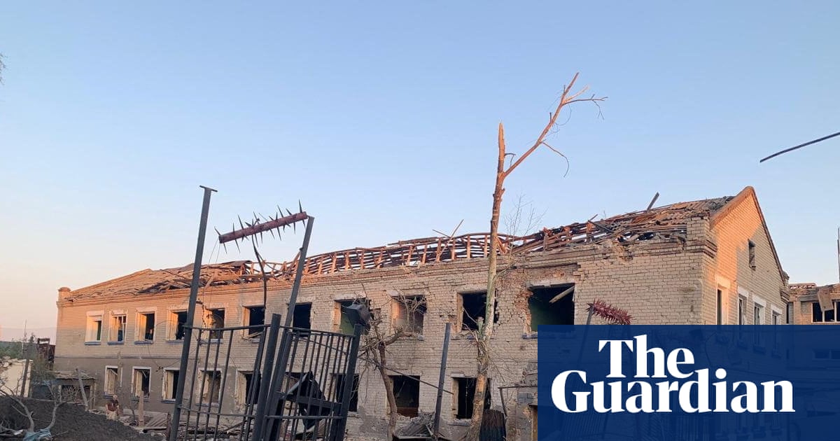 Strikes overnight on Ukraine kill 22, says Zelenskyy, as Trump sets new Russia deadline