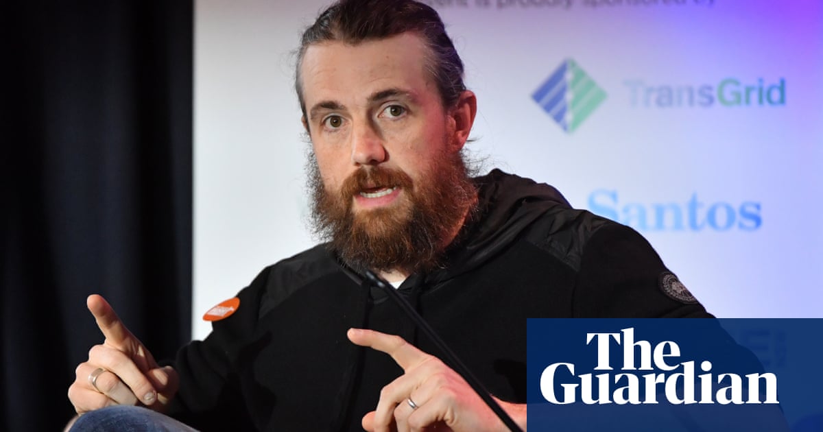 Entrepreneur says plan to send renewable energy to Singapore from Northern Territory a ‘nation-building project for Australia’ Mike Cannon-Brookes