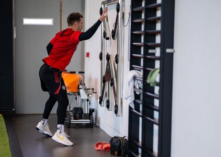 Tom Heaton using a Batak machine at Manchester United.