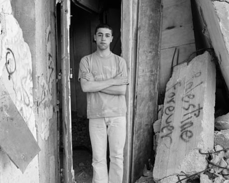Alan Gignoux: Homeland Lost review – a landscape as bereft as its people