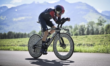Geraint Thomas storms home as first British winner of Tour de Suisse
