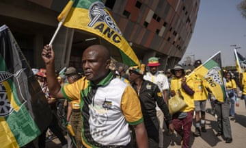 Supporters of the South African president, Cyril Ramaphosa, at an election rally