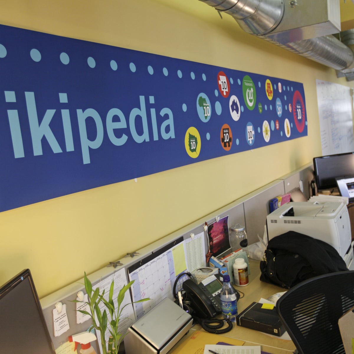 Wikipedia Bans Daily Mail As Unreliable Source Wikipedia The