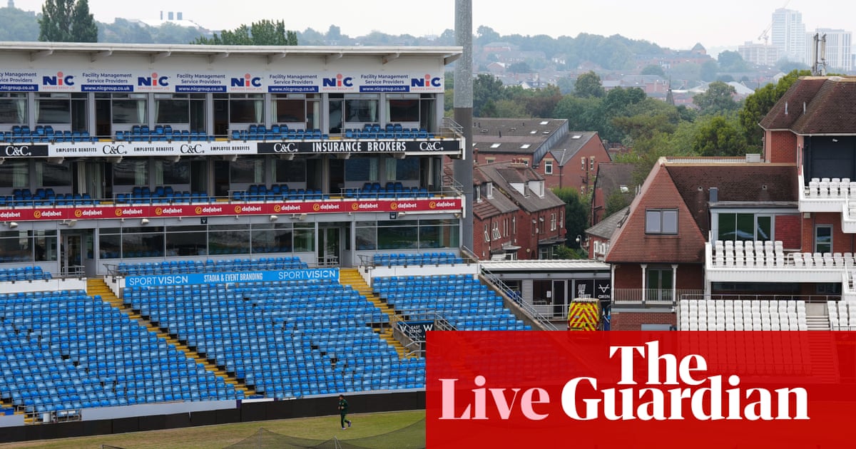 England v Pakistan: first Test, day three – live