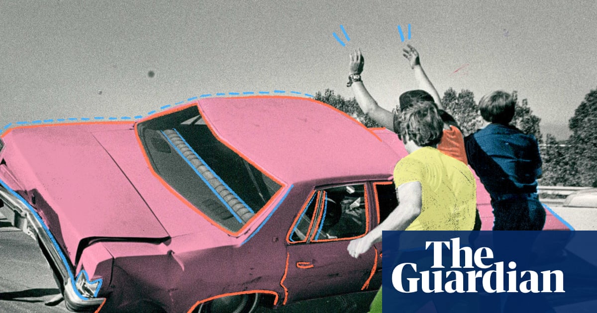 The kindness of strangers: My car was stuck in the middle of a highway. I felt hopeless – until some burly truckies lent a hand