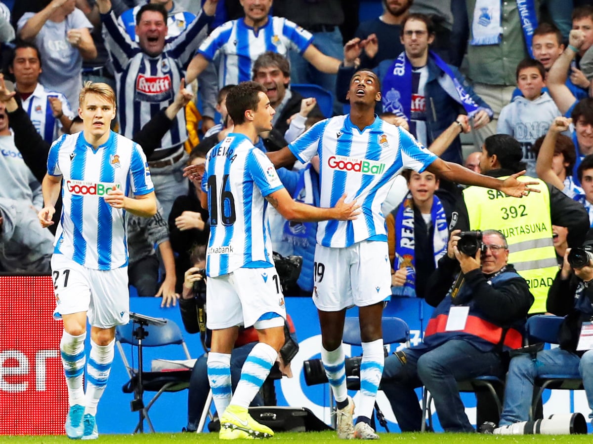 European Roundup Barcelona Held By Sociedad Bayern And Dortmund Win Football The Guardian