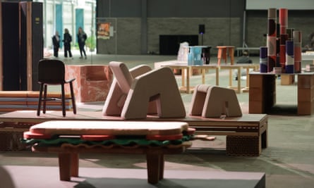 Various striking modern-style chairs and other piece of furniture