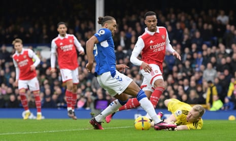 Dominic Calvert-Lewin with a chance for Everton