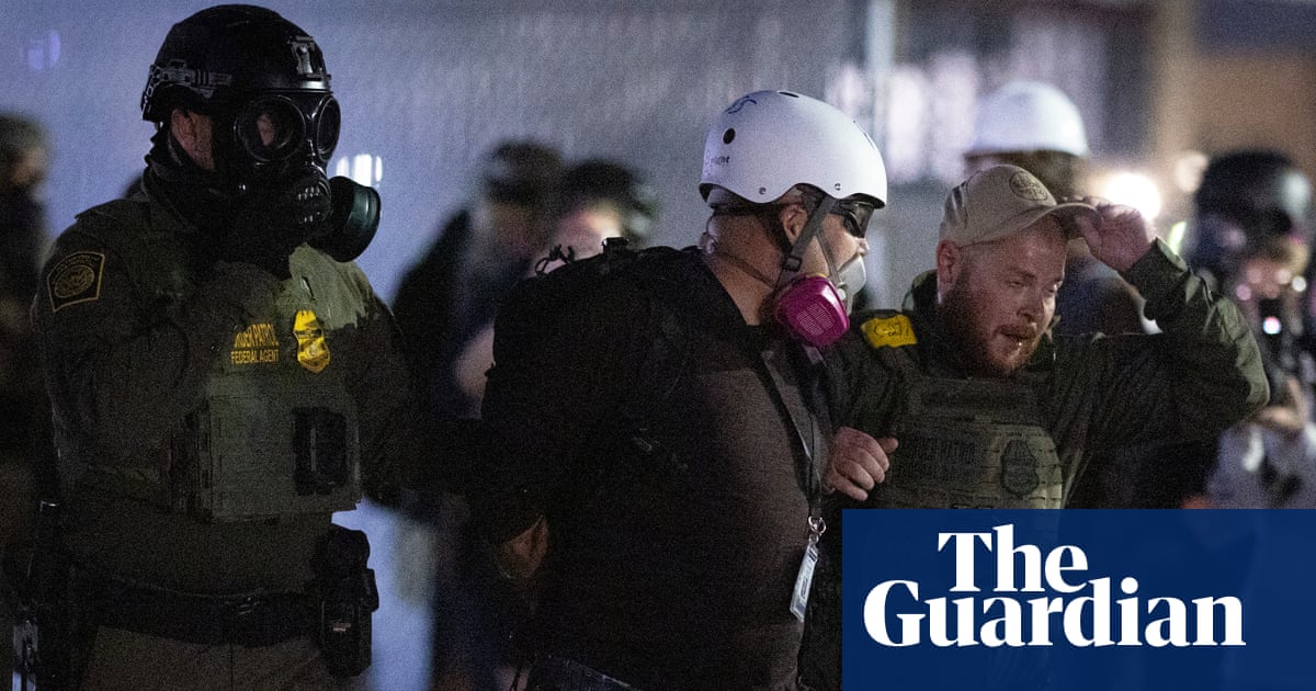 Trump officials urged to halt violence against journalists amid ICE protests