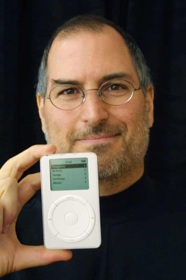 Steve Jobs with the iPod on 23 October 2001.