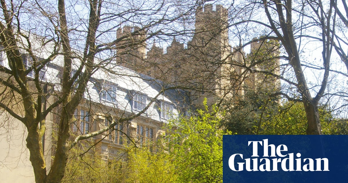 Academic ‘prepared to take legal action’ after gender lecture disrupted at Bristol University