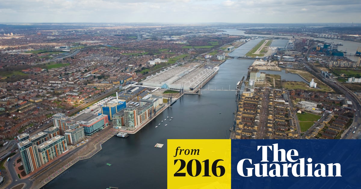 Canadian Consortium Buys London City Airport For 2bn Mergers And Acquisitions The Guardian