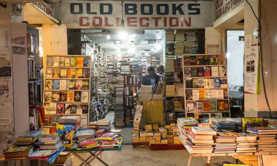 Writers Share 11 Us Bookstores Worth Traveling For Bookstore Bookshop Travel