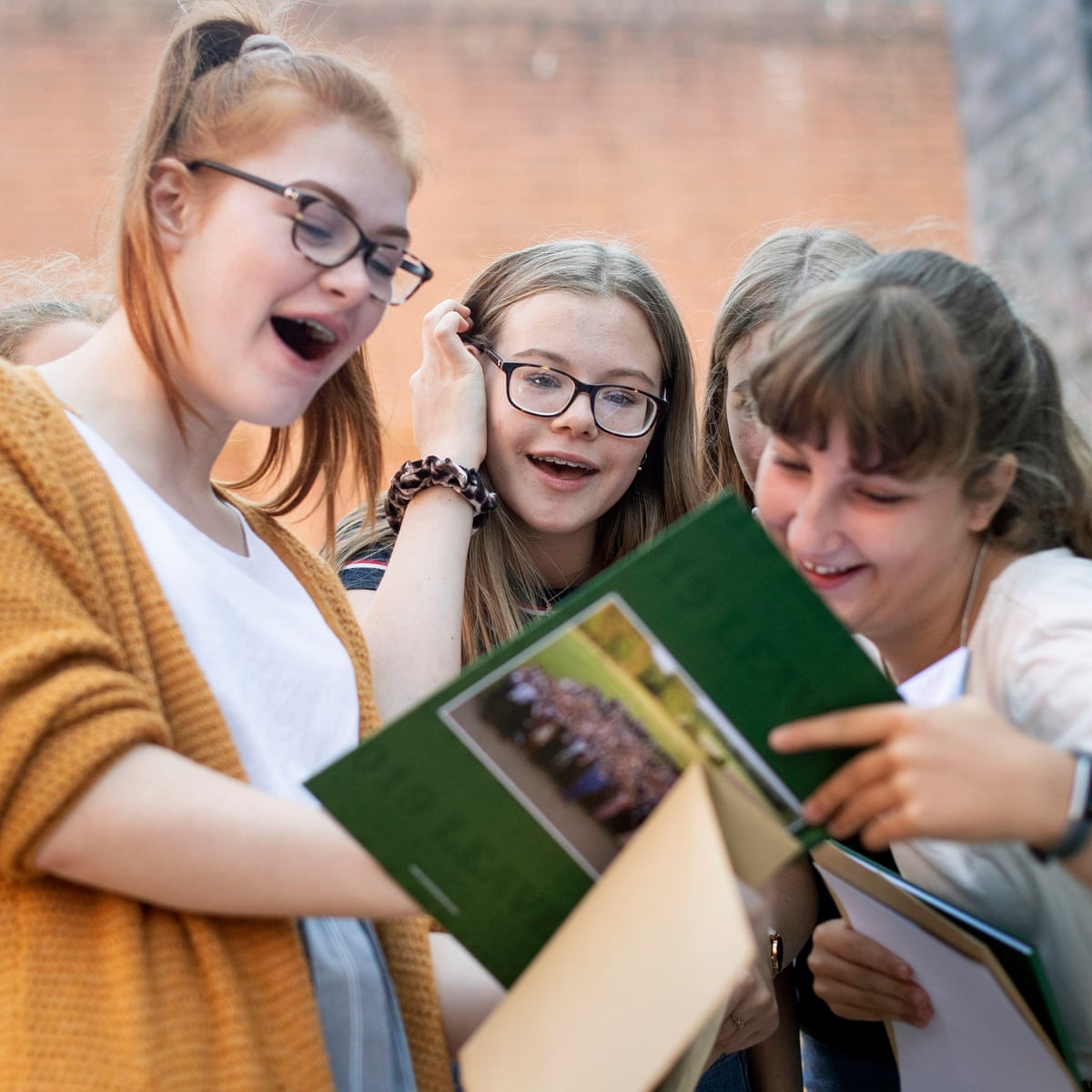 Do Private School Students Perform Better Do Private Schools Achieve