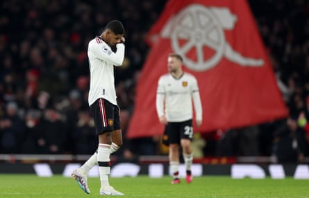 Arsenal strut past Manchester United with unmistakable aura of champions | Premier League 1 Marcus Rashford lets his disappointment show