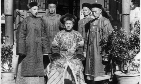 Five Manchu men, from the group that ruled China during the Qing dynasty, pictured circa 1901