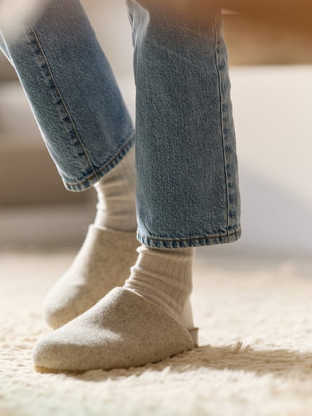 Cozy earth review: i tested the buzzy bedding and sleepwear brand. Here are its best, most comfy pieces | life and style A person wearing lakehouse clogs from cozy earth