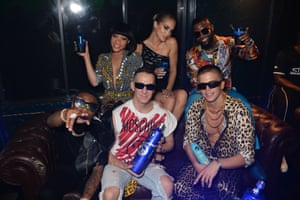Jeremy Scott (centre) with WizKid, Thando Thabethe, Jasmine Saunders AKA Golden Barbie, Cassper Nyovest and River Viiperi in Milan.