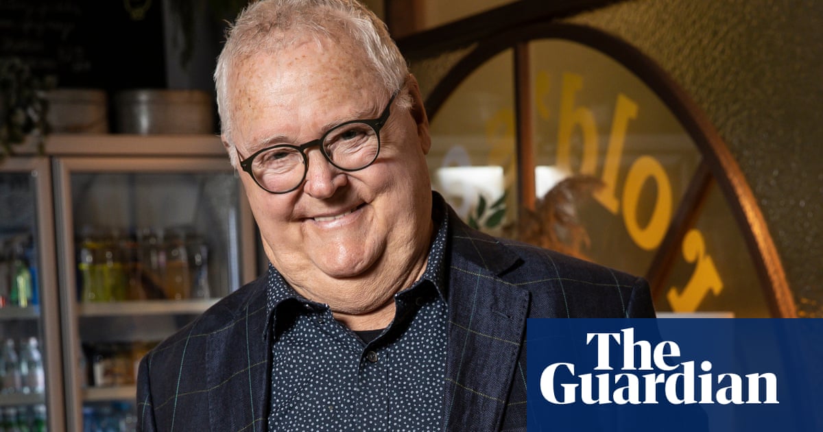 Actor Ian Smith, best known as Neighbours' Harold Bishop, reveals terminal cancer diagnosis