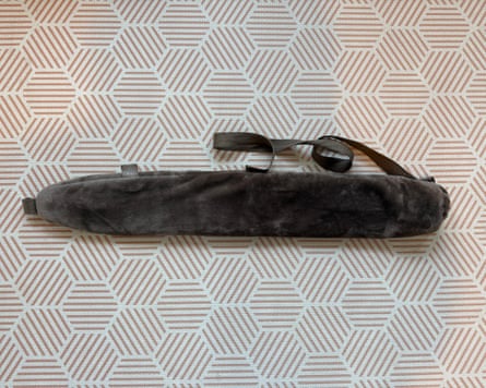 Yuyu luxury fleece long hot-water bottle with luxury fleece wearable cover.