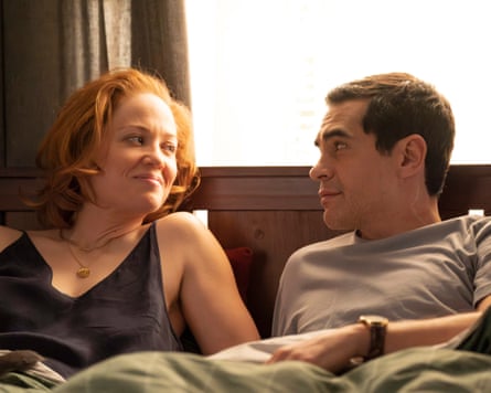 Erika Christensen and Ramón Rodríguez in Will Trent.