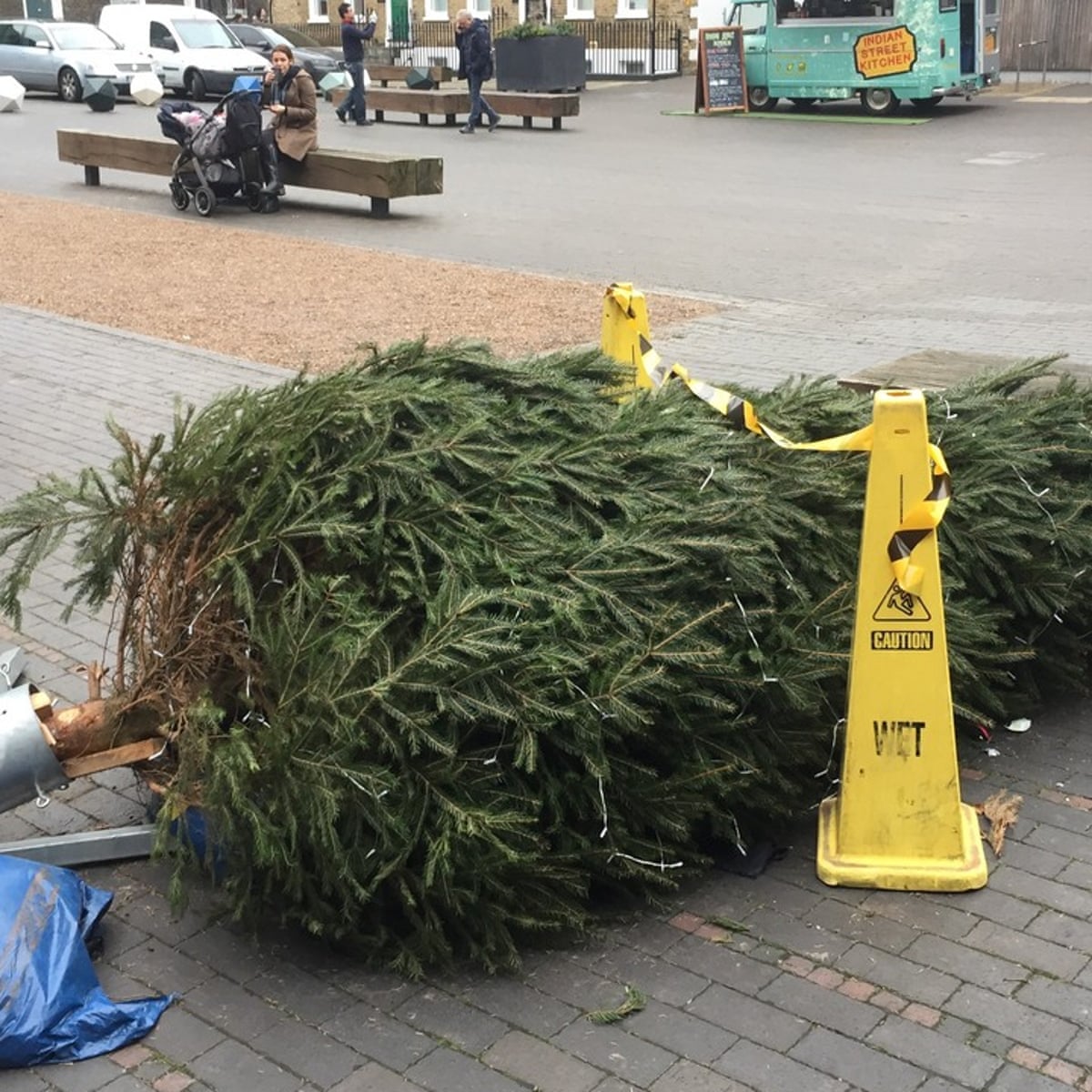 Download Free Your Most Underwhelming Christmas Photos Life And Style The Guardian PSD Mockup Template