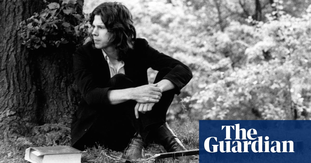 ‘I knew this was different’: Nick Drake’s producer on misunderstood classic Pink Moon