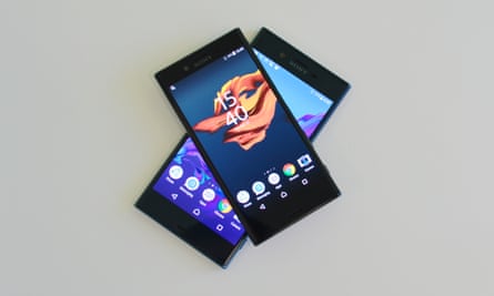 Sony Xperia XZ and X Compact
