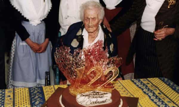1997年に行われたジャンヌ・カルメンの122歳の誕生日パーティー's 122nd birthday party in 1997