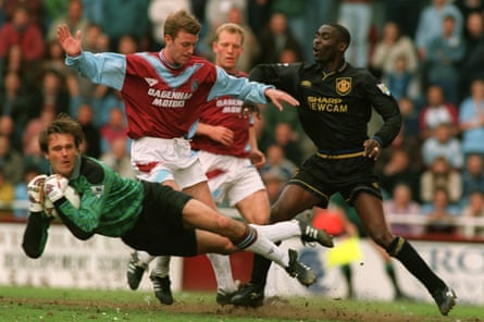 Ludek Miklosko in action for West Ham against Manchester United.