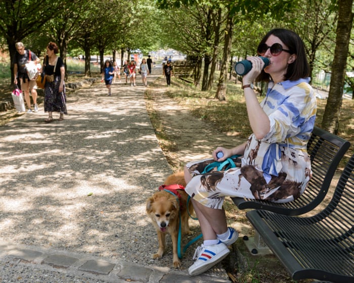 How I survived the record Paris heatwave while seven months pregnant